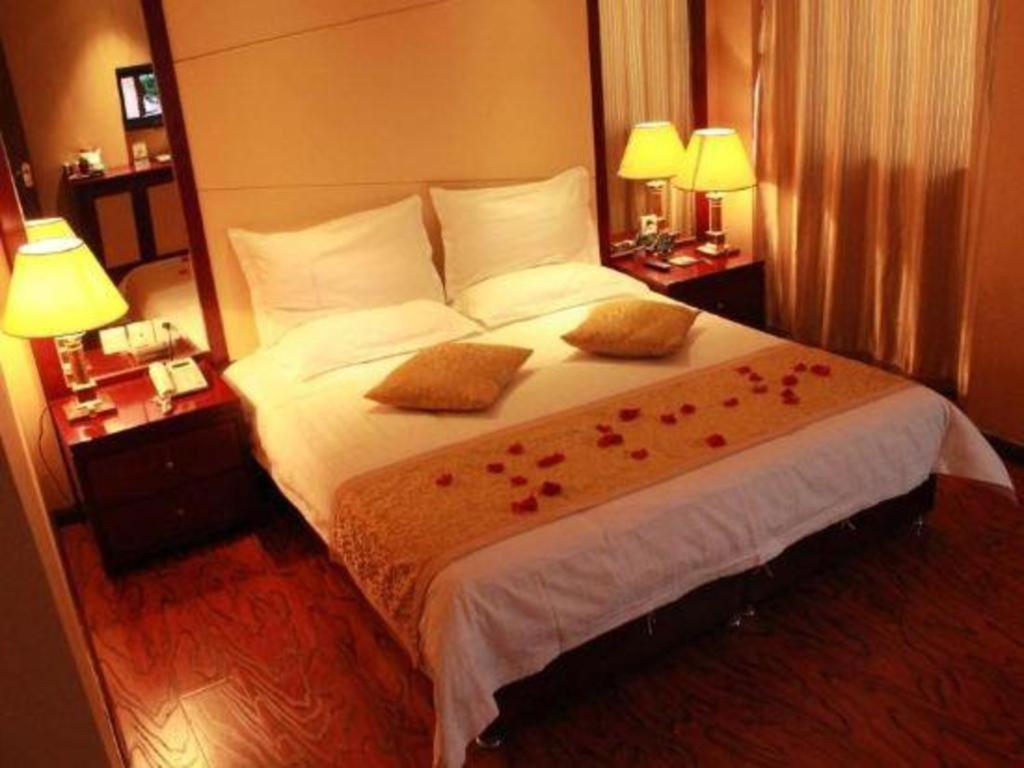 Greentree Inn Taiyuan Pingyang Road Business Hotel Eksteriør billede