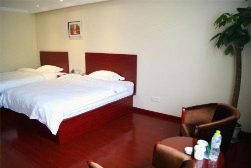 Greentree Inn Taiyuan Pingyang Road Business Hotel Eksteriør billede